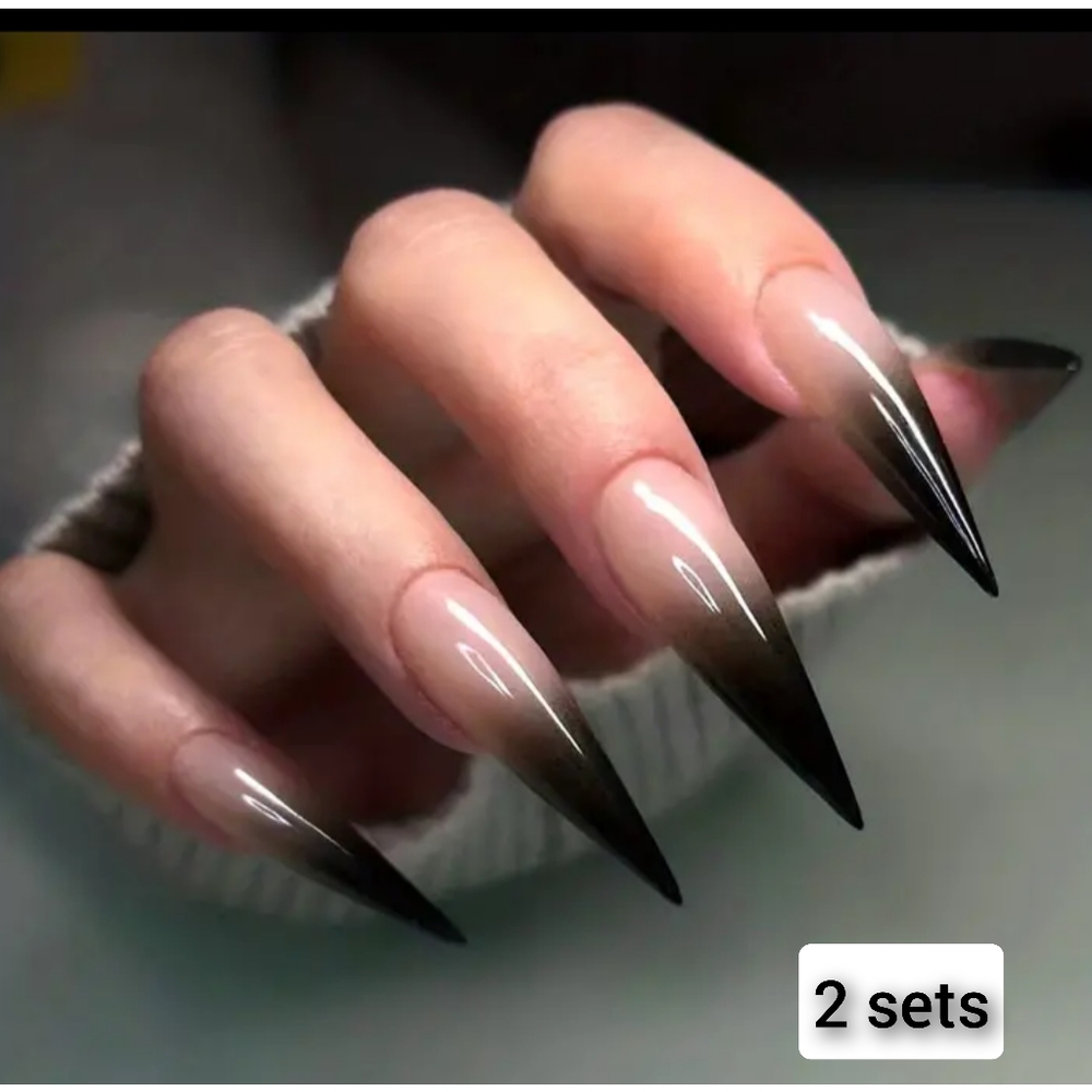 🤑3/$13 2 sets stiletto croissant nails black Halloween